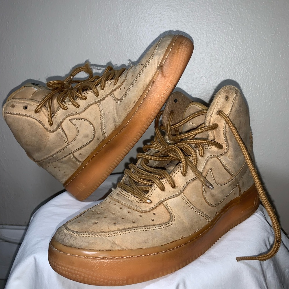 High top Nike Air Force 1’s